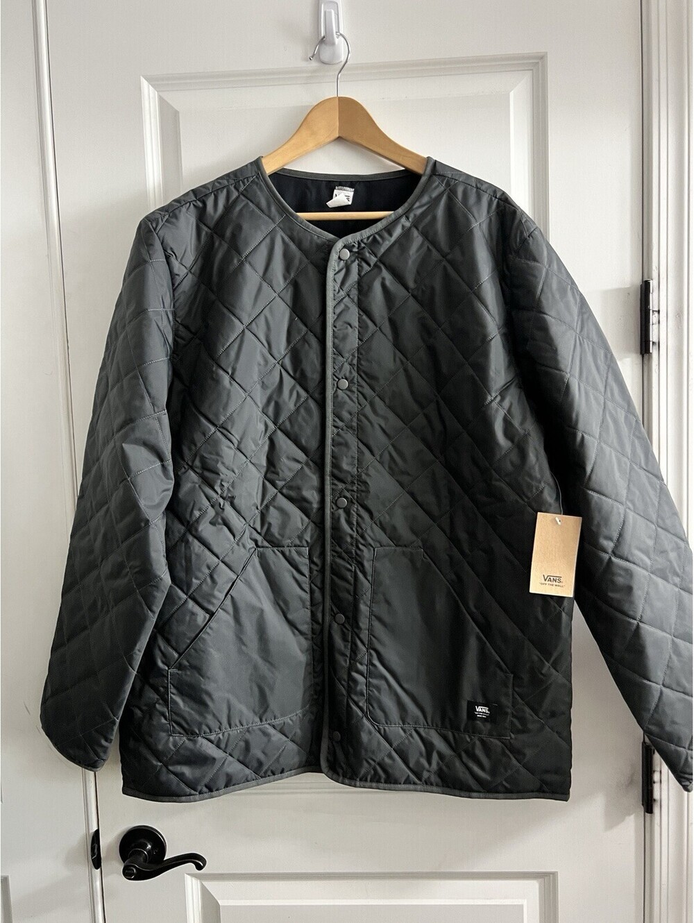Vans Men’s Water Resistant Mission Reversible Quilted Jacket Sz XL NWT